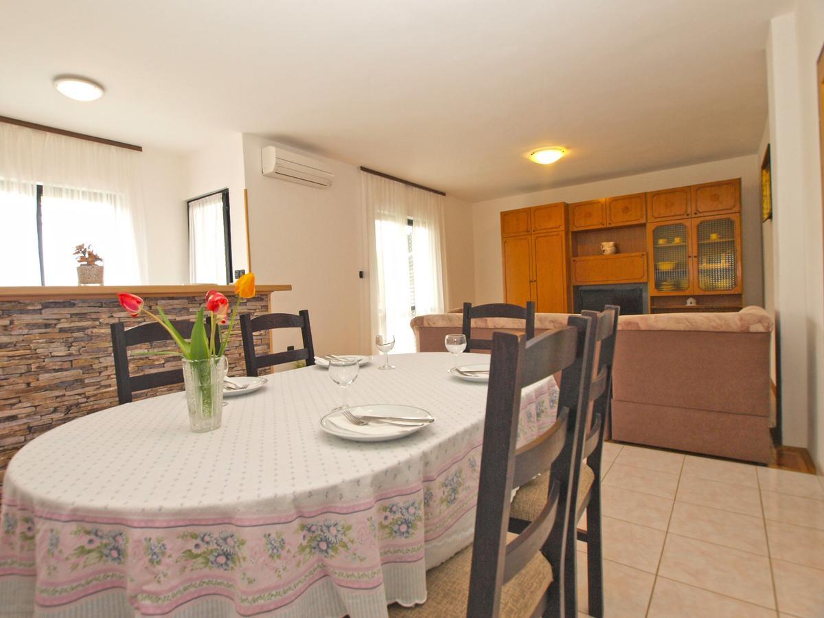 Apartment Dean 1595 Fazana Exterior photo