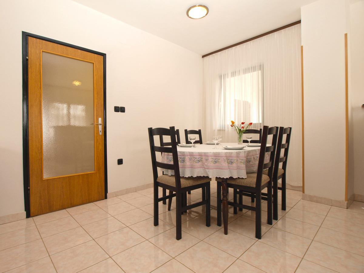 Apartment Dean 1595 Fazana Exterior photo