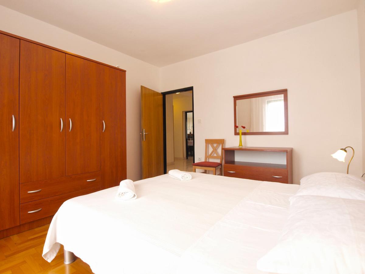 Apartment Dean 1595 Fazana Exterior photo