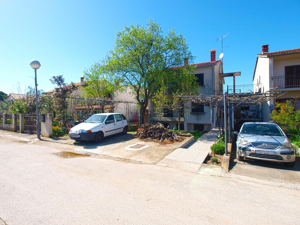 Apartment Dean 1595 Fazana Exterior photo